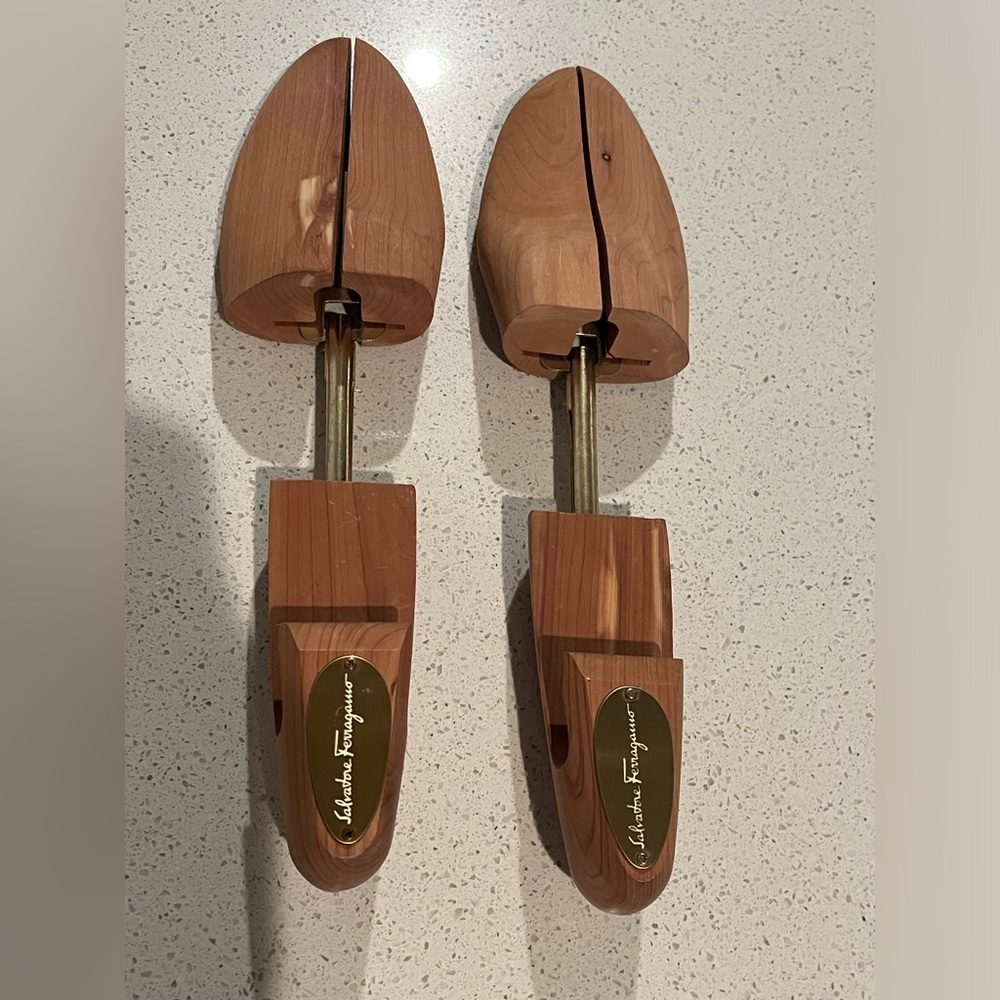 COPY - COPY - Salvatore Ferragamo Cedar Wood Shoe Tree
